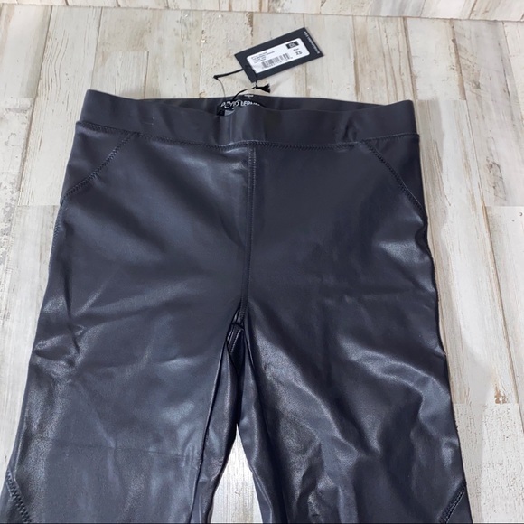 David Lerner Bergen Vegan Skinny Legging - Picture 6 of 7